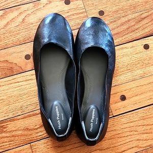 Hush Puppies Womens Black Soft Leather Slip On Low Heal Flats - Preowned